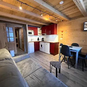 Appartement Parnasse 2-203 - Bel Sur Les Pistes De Et Dans Le Village, Au Calme, La Clusaz